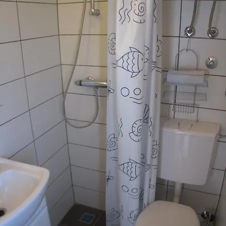 Apartament In Stone House On Seaside *