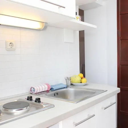 Apartment In Stone House On Seaside
